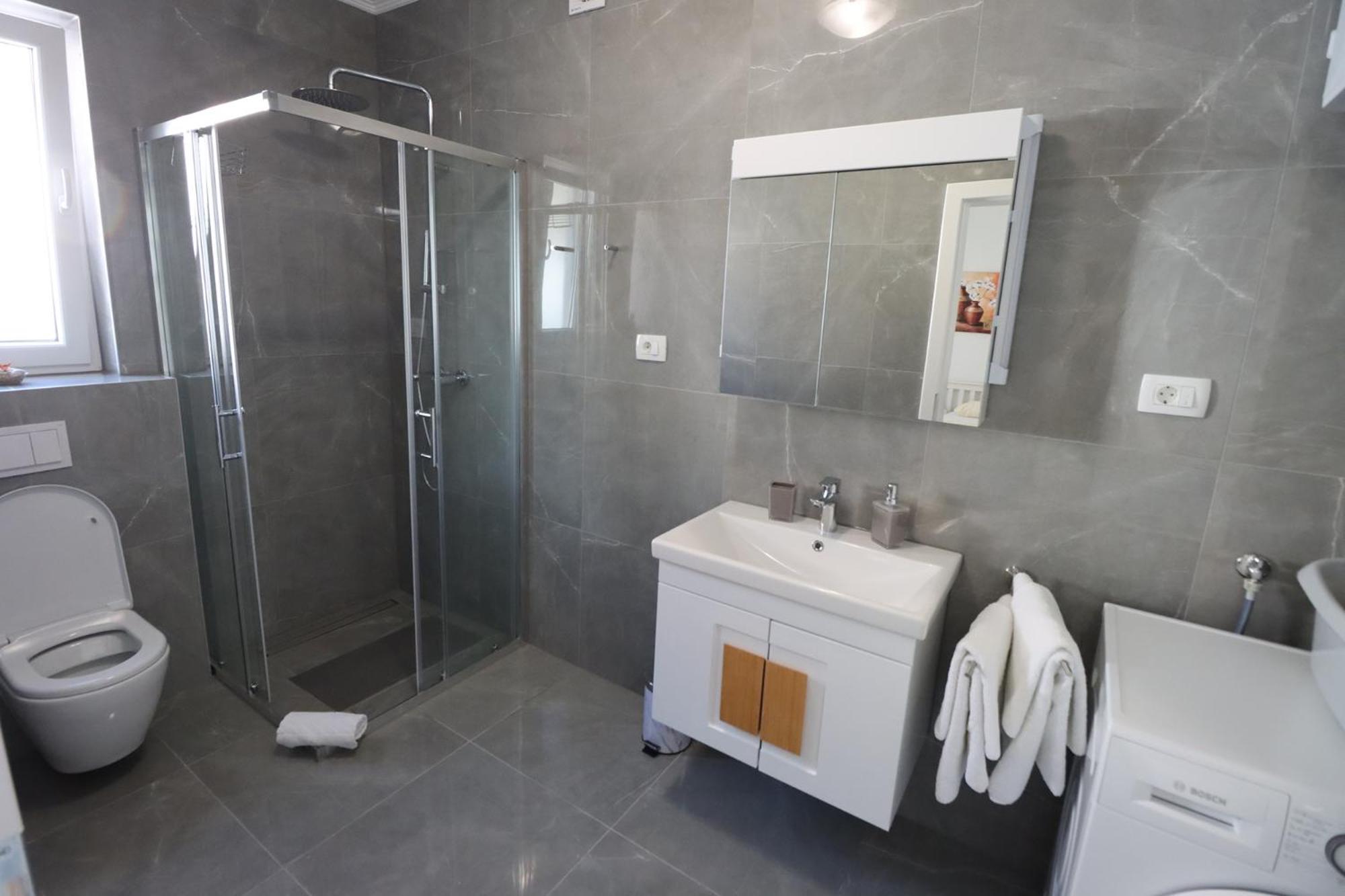 Emmi Nemira Omis Appartement Buitenkant foto